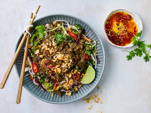 Beanit® Fava bean chunk noodle salad